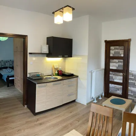 Δωμάτια σε οικογενειακή κατοικία Alicja