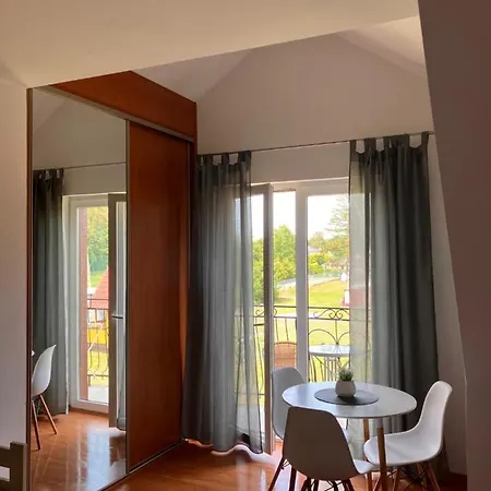 Alicja Δωμάτια σε οικογενειακή κατοικία