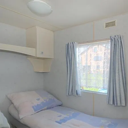 Alicja Δωμάτια σε οικογενειακή κατοικία Łeba